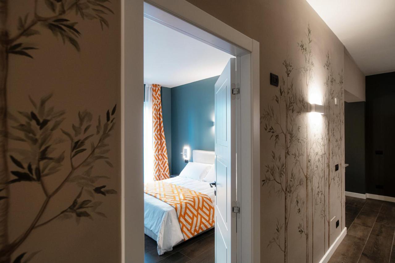 In Centro Luxury Rooms كومو المظهر الخارجي الصورة