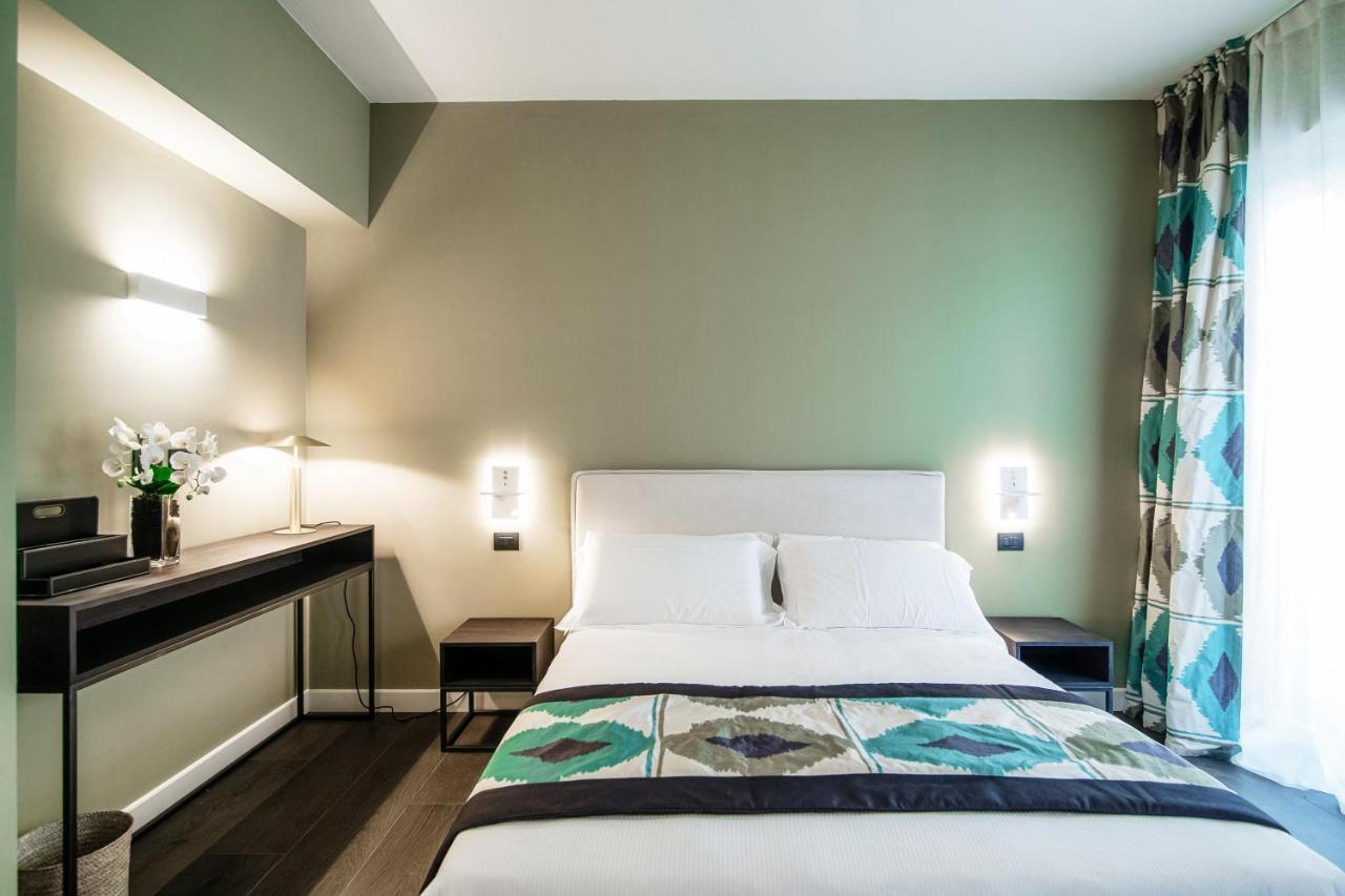 In Centro Luxury Rooms كومو المظهر الخارجي الصورة