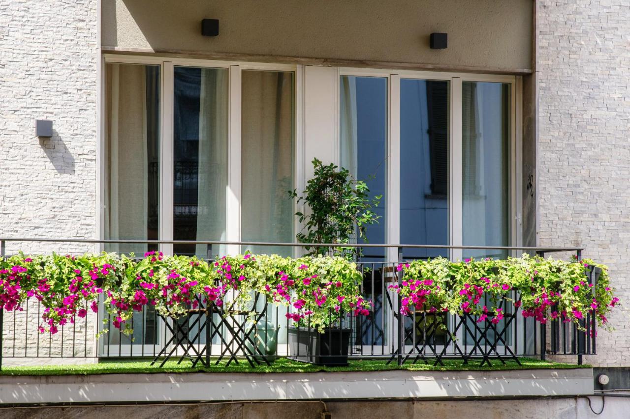 In Centro Luxury Rooms كومو المظهر الخارجي الصورة